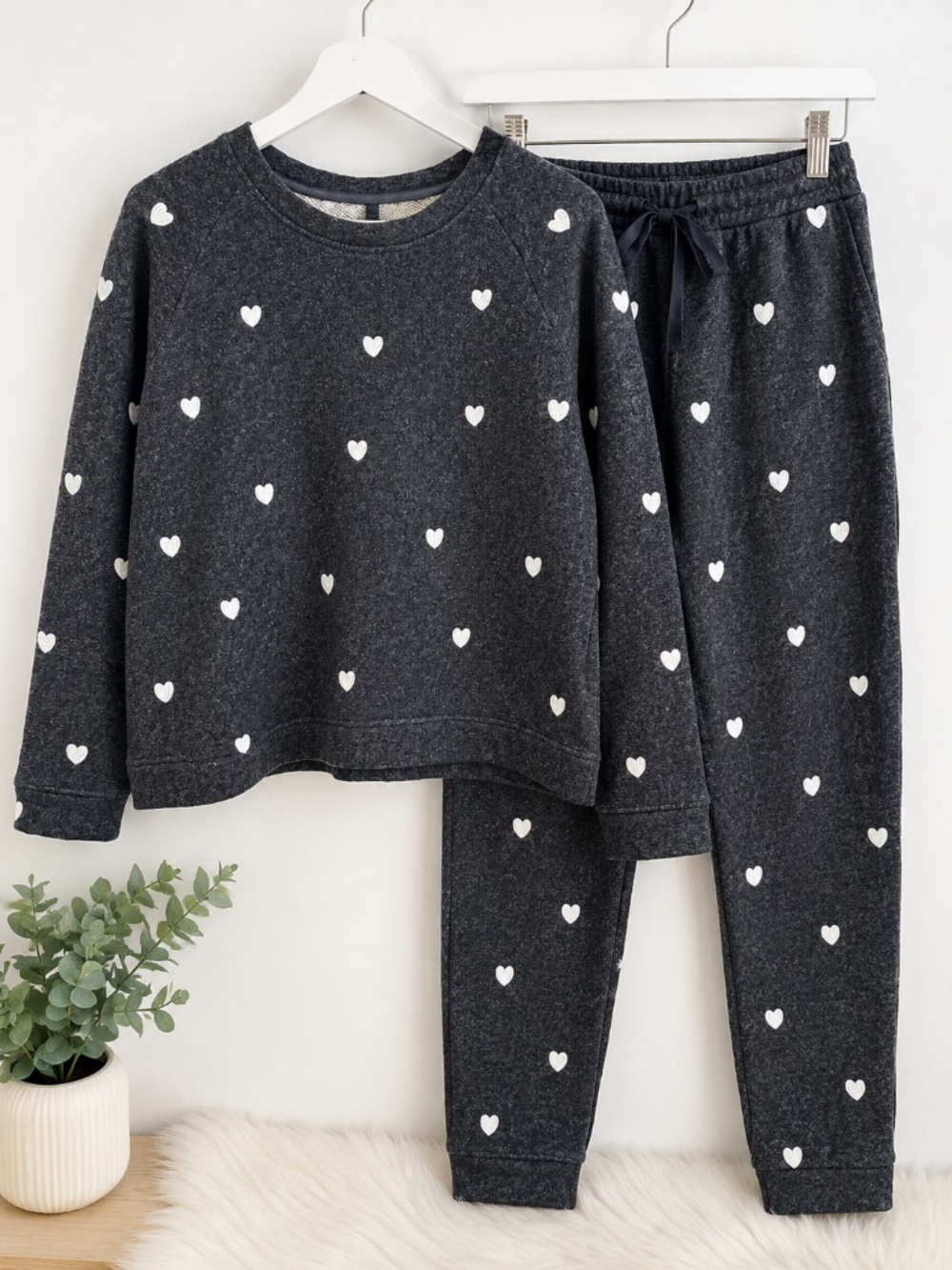 ❤️ Lou & Grey by LOFT Heart Print Lounge Set ❤️